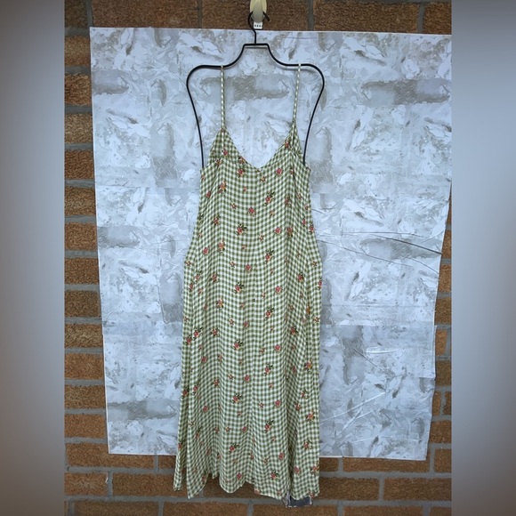 Reformation Crimini Dress in Patio green floral print size 6 - Picture 10 of 13